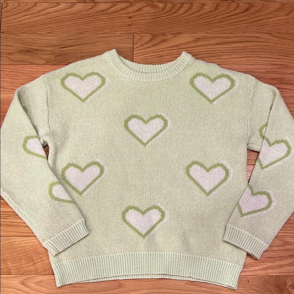 Heart Patterned Sweater - Green and White